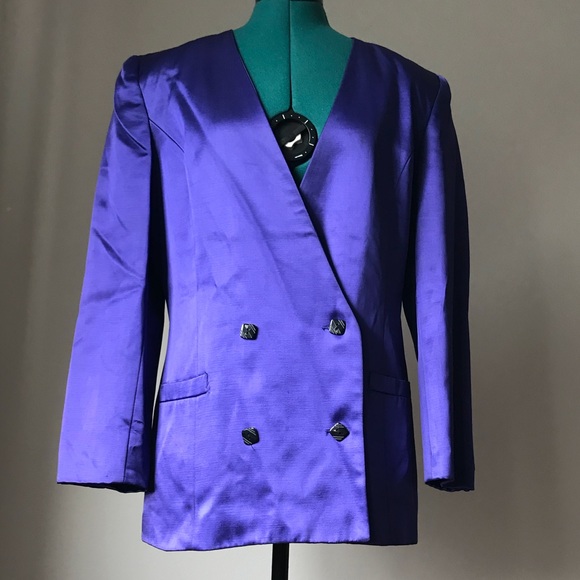 SOLD purple satin vintage boyfriend blazor - Picture 2 of 7